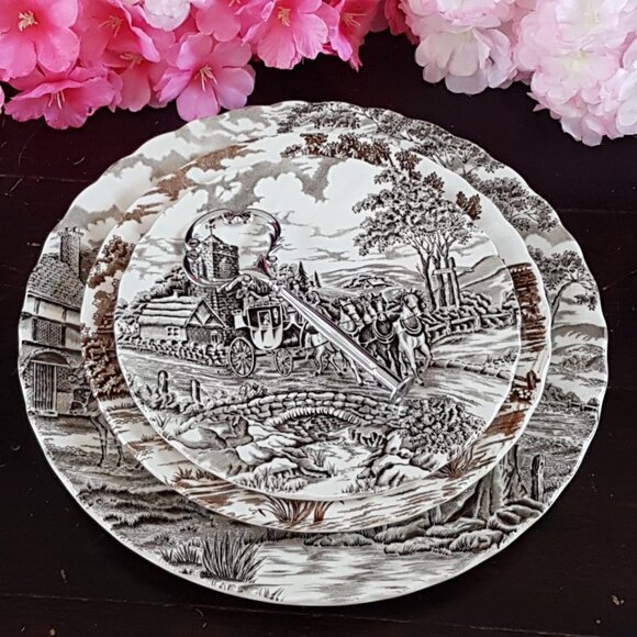 Handmade 3-Tier Brown Transferware Farmhouse Cake Stand Tea Party Christmas Gift - Picture 5 of 12